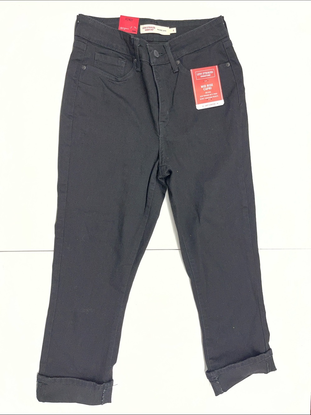 NEW Levi's Black Mid-Rise Capri Jeans Size 4